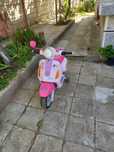 Акумулаторно моторче Vespa