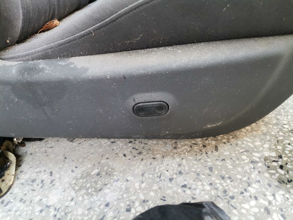 Предни седалки за Ауди А4 Б5 фейслифт