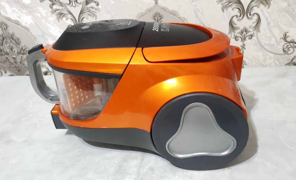 LG Kompressor пилесос 2000W