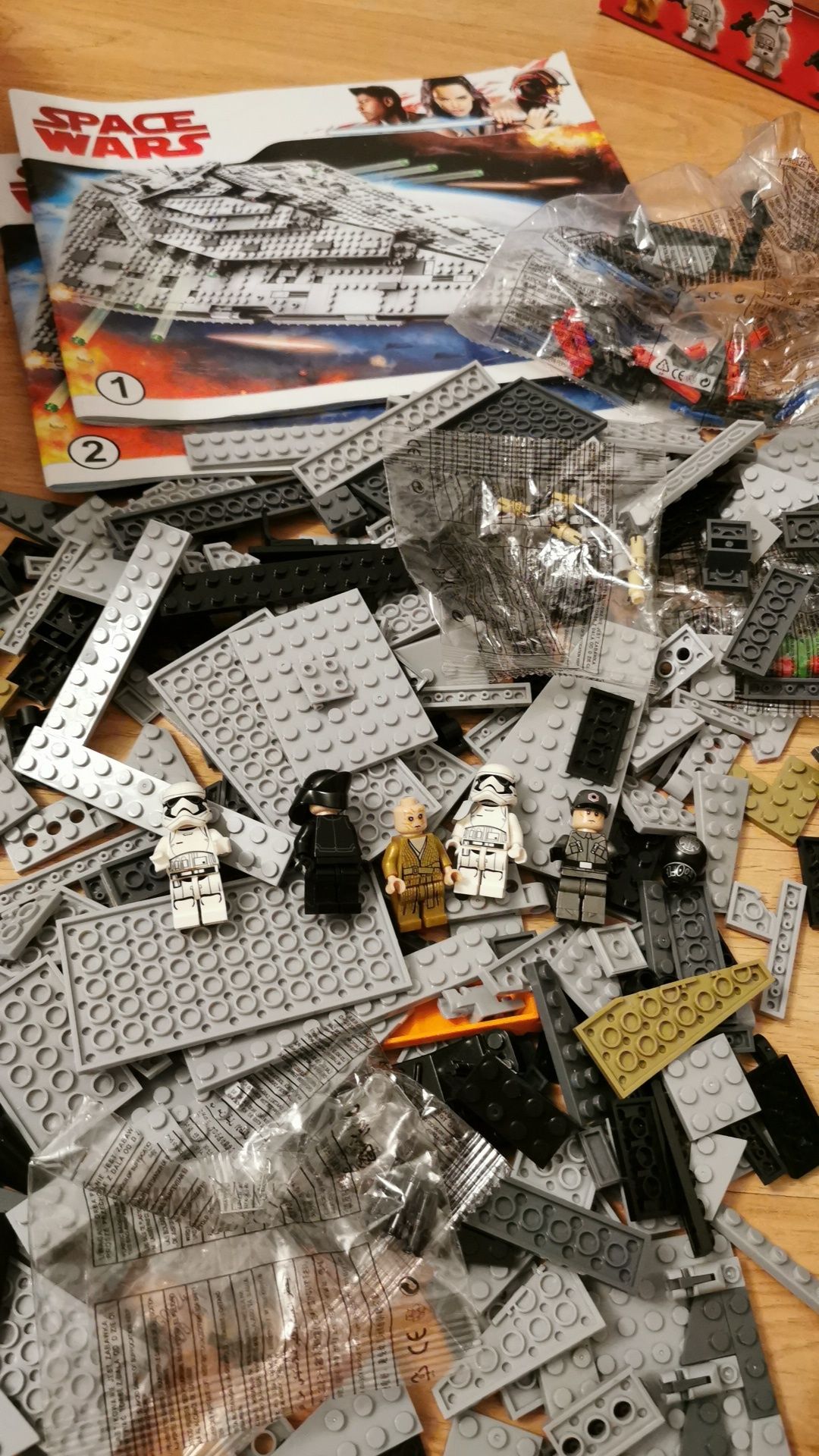 Конструктор Lego star wars Звёздный разрушитель первого ордена