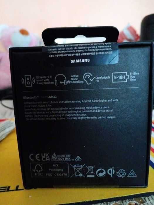 Vând căști Samsung Galaxy Buds 2 Pro