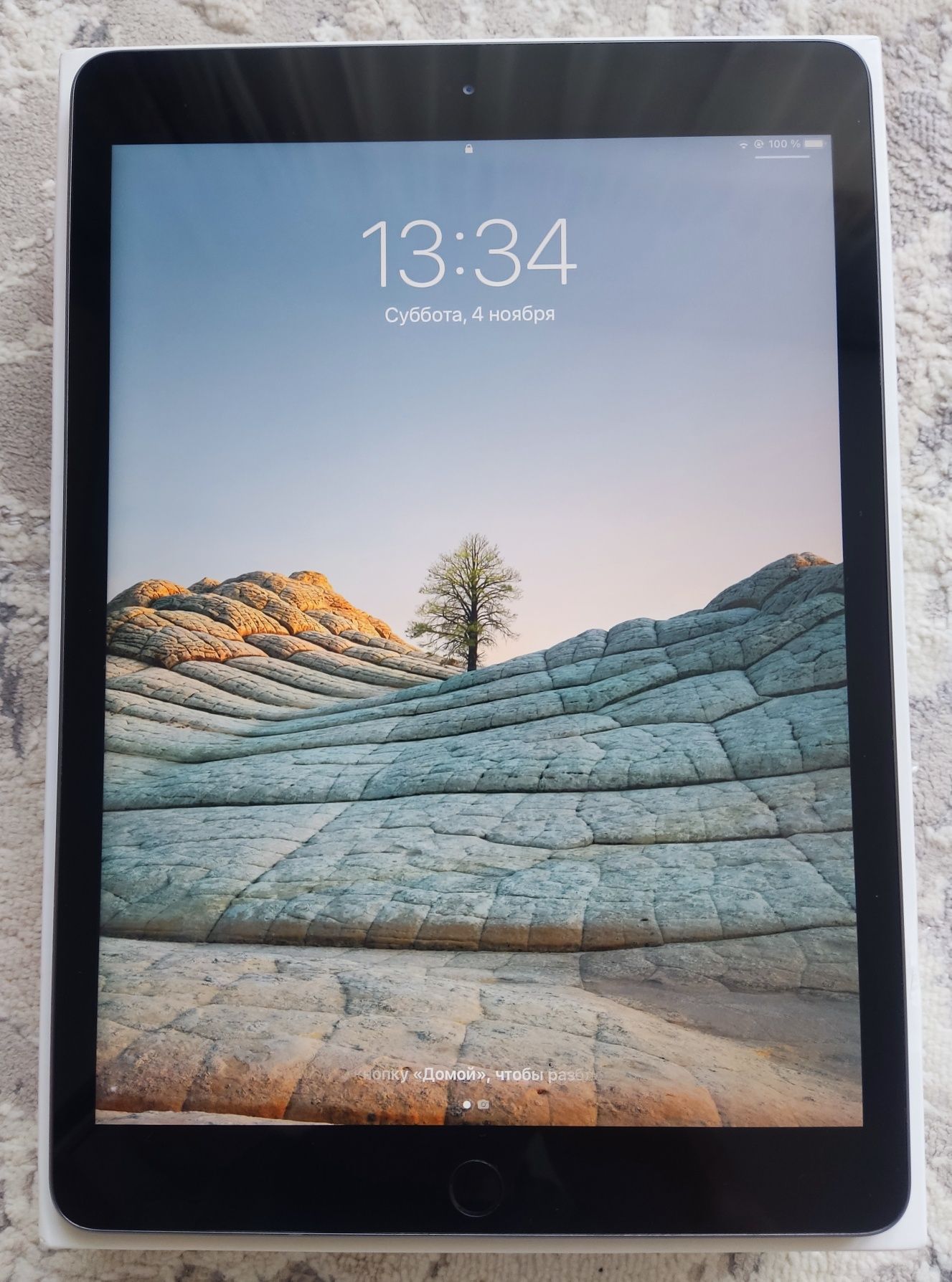 Продается APPLE iPAD 10.2  3/32 GB