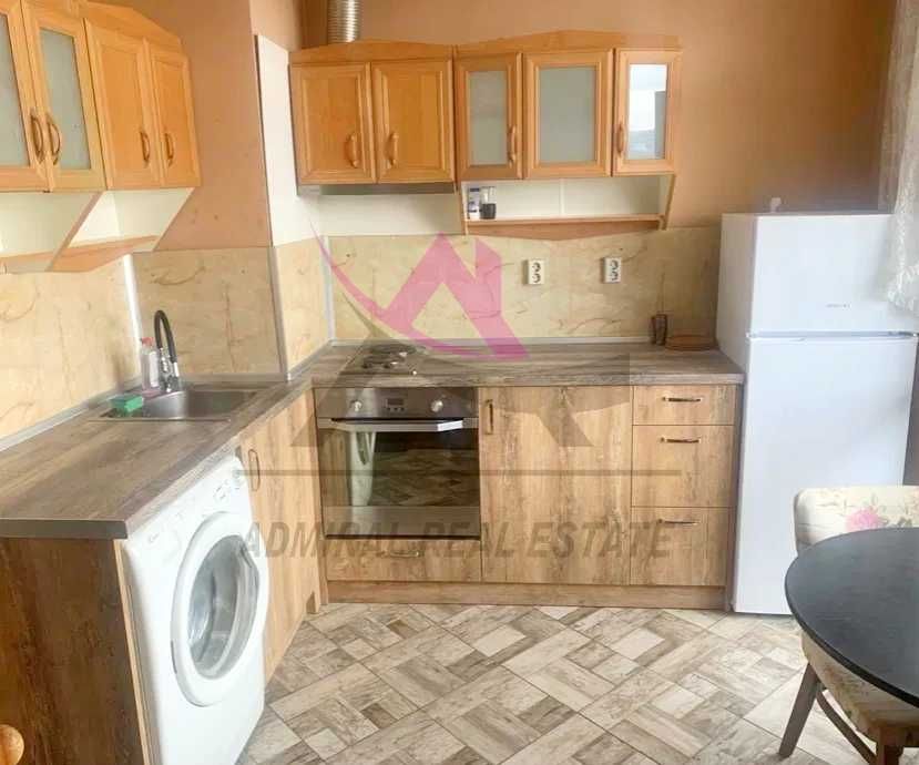 АТРАКТИВНА ЦЕНА! Тристаен- Център