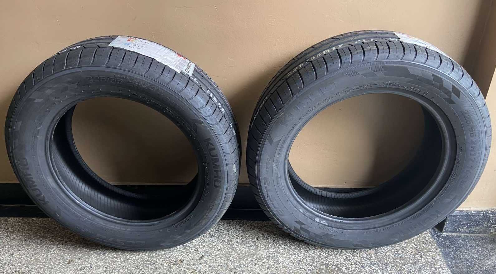 Продавам нови летни гуми KUMHO 225/55/17 и използвани NEXEN 225/55/17