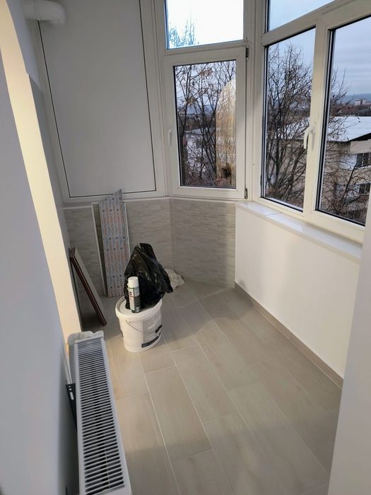 Inchiriez apartament 2 camere decomandate