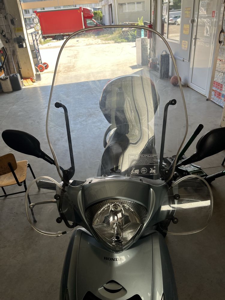 Оригинална слюда за Honda SH125 SH150 SH300