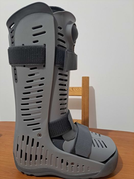 Orteza glezna/picior fixa rebound air Walker