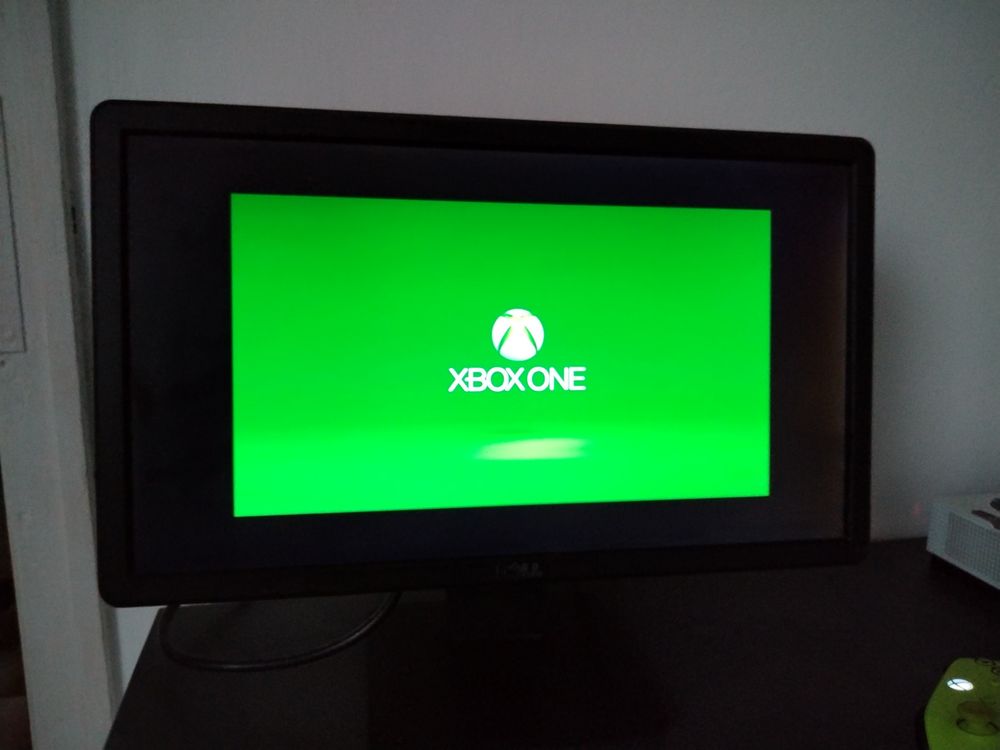 Xbox one s 500gb СПЕШНО