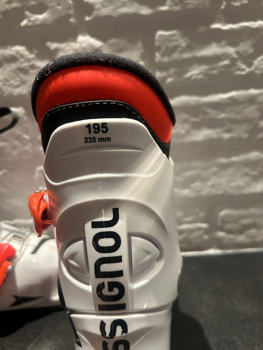 Детски ски обувки Rossignol Hero J3