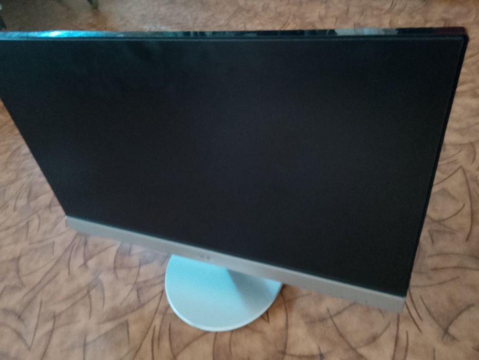 Продается монитор