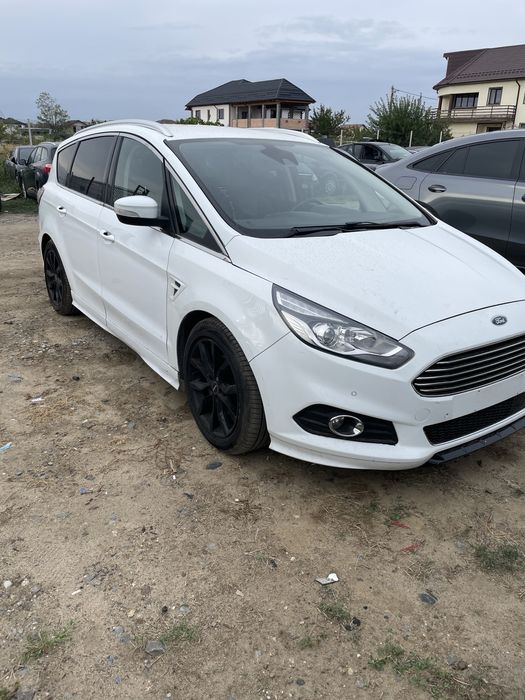 Dezmembrez/Dezmembrari Ford SMAX 2107 2.0 tdci