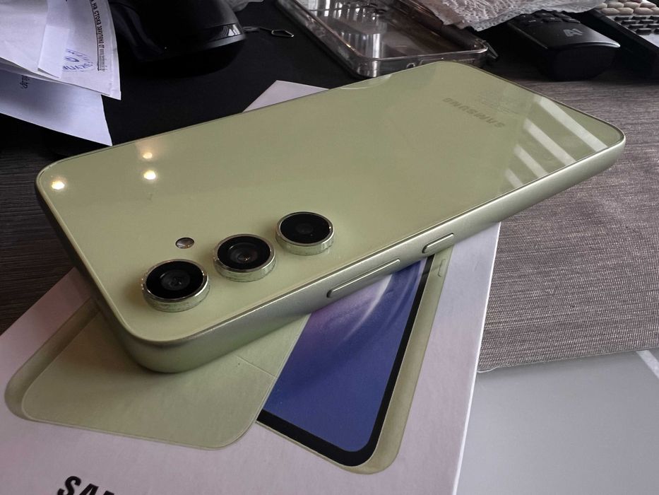 Продавам Samsung A54 5G 128Gb Dual Sim