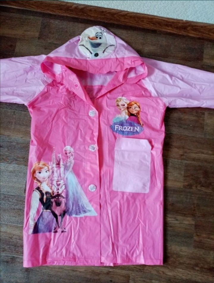 Продам Дождевик эльза