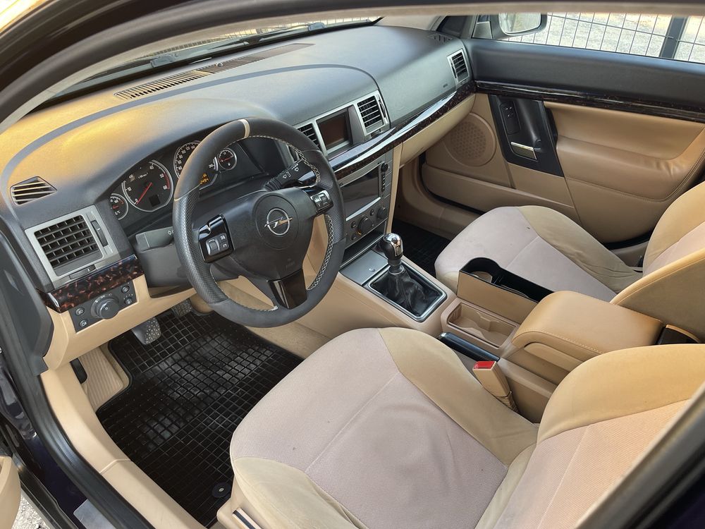 Opel Vectra C 1.9 150кс