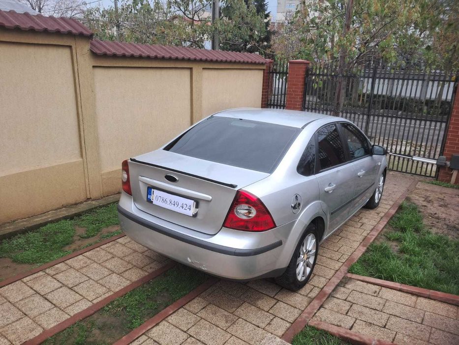 Vând Ford Focus 1.8Tdci
