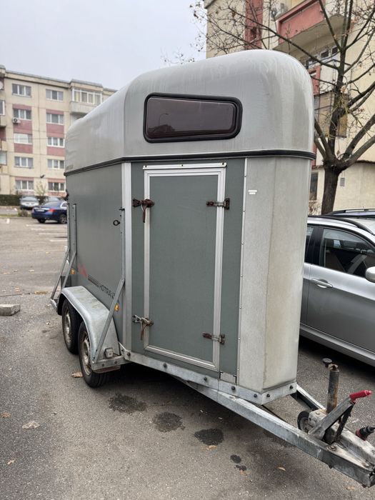 Remorca cai remorca animale