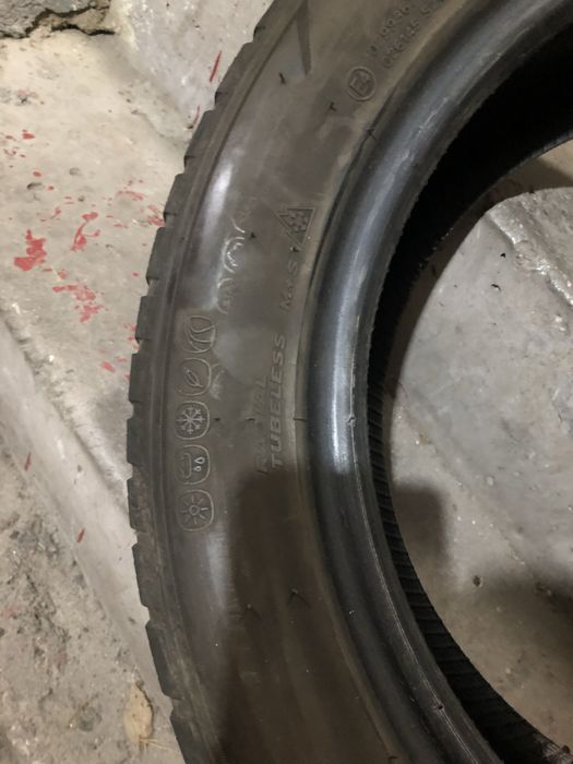 Гуми зимни 195/65/R16