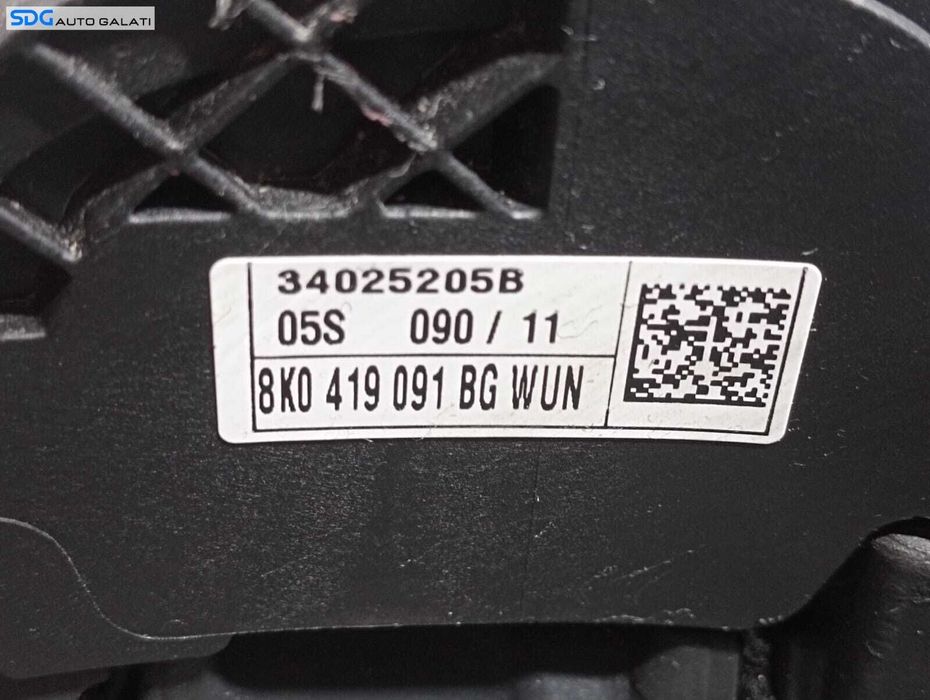 Volan Piele 4 Spite cu Comenzi FARA Airbag Audi A4 B8 2008 - 2015 Cod 8K0419091BG [M3845]