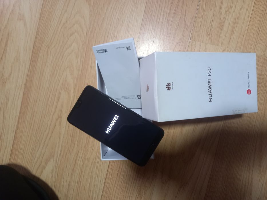 Telefon nou în cutie.350 lei.