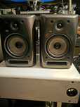 KRK Rokit 6 Rpg2FG.Krk Rokit 5RPG2.Harman kardon onyx studio 8.