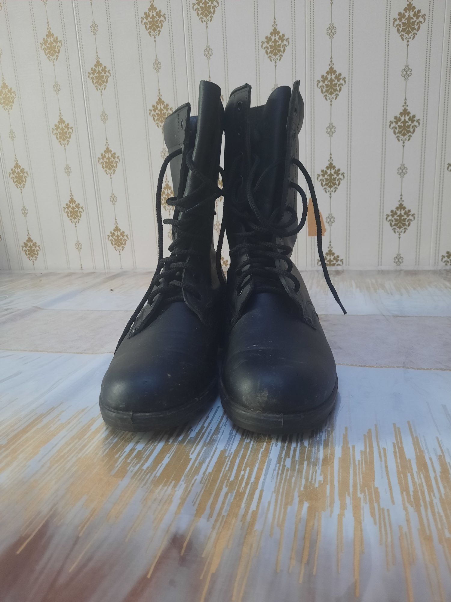 Этик ,сапог, янги, кийилмаган. Военный тоза кожа.