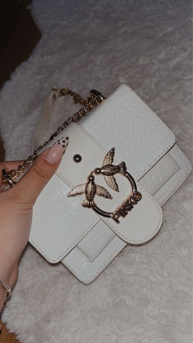 Бяла Чанта на Pinko