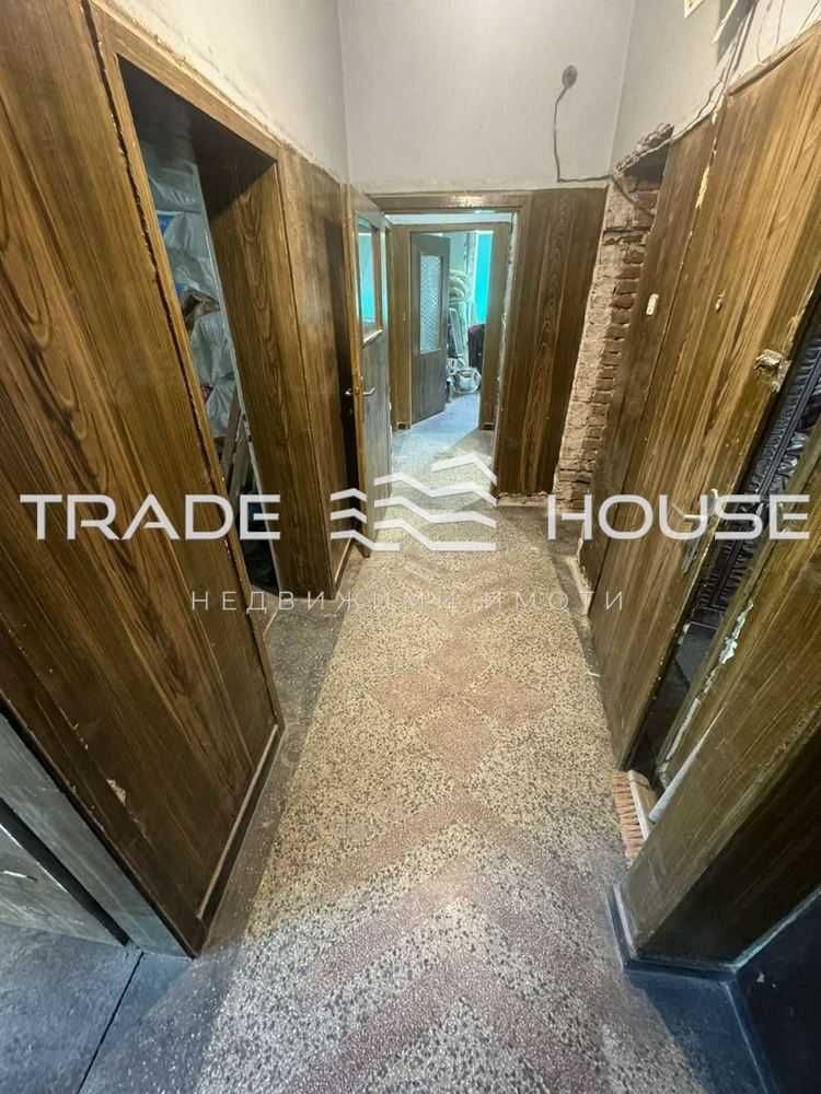 Продава се Къща в Пловдив, Център - 110 кв.м за 1328 €/кв.м - Снимка #10