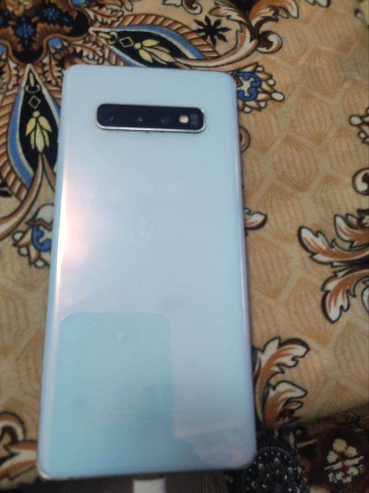 Samsung s 10 sotiladi