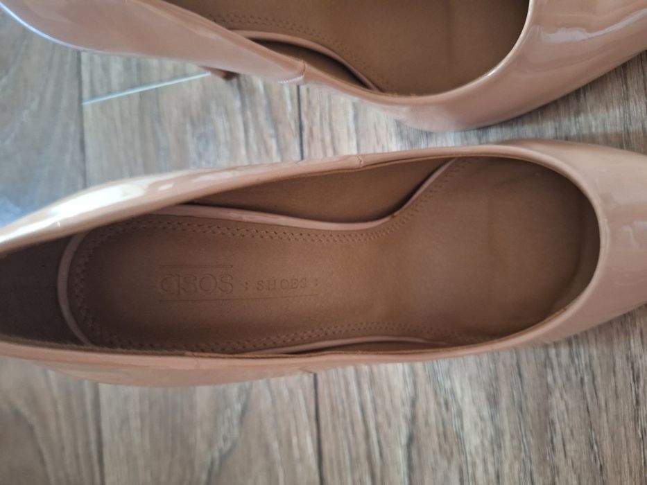 Pantofi Asos nr 39