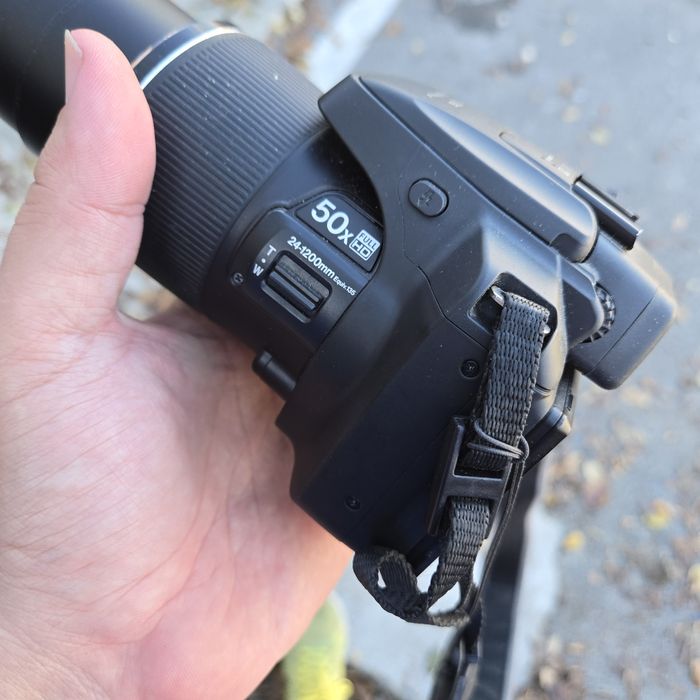 Fujifilm finepix SL1000 50x zoom