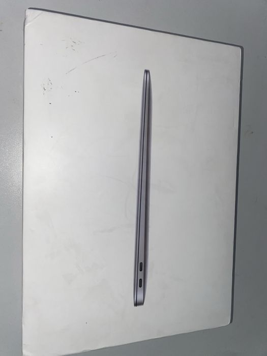 Macbook m1 2020 емкость 93