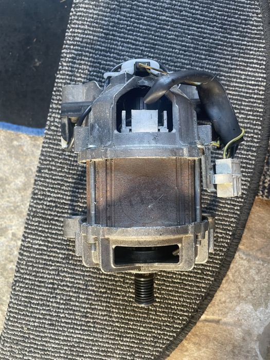 Motor masina spalat arctic ca 1200