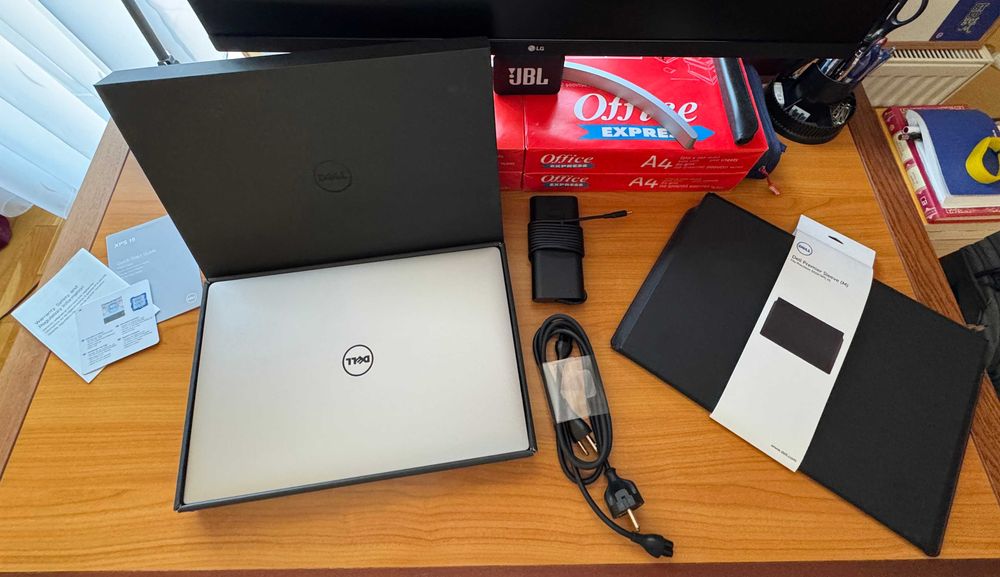 Vând LAPTOP DELL XPS 15-9560