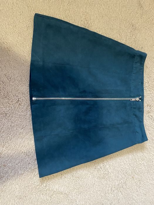 Fusta din catifea marimea XS/34