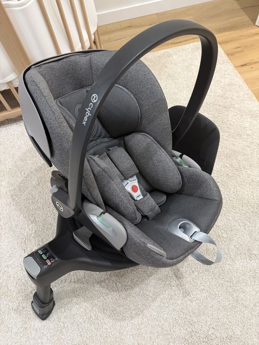 Детски стол за кола Cybex Cloud T i-Size + въртяща се основа