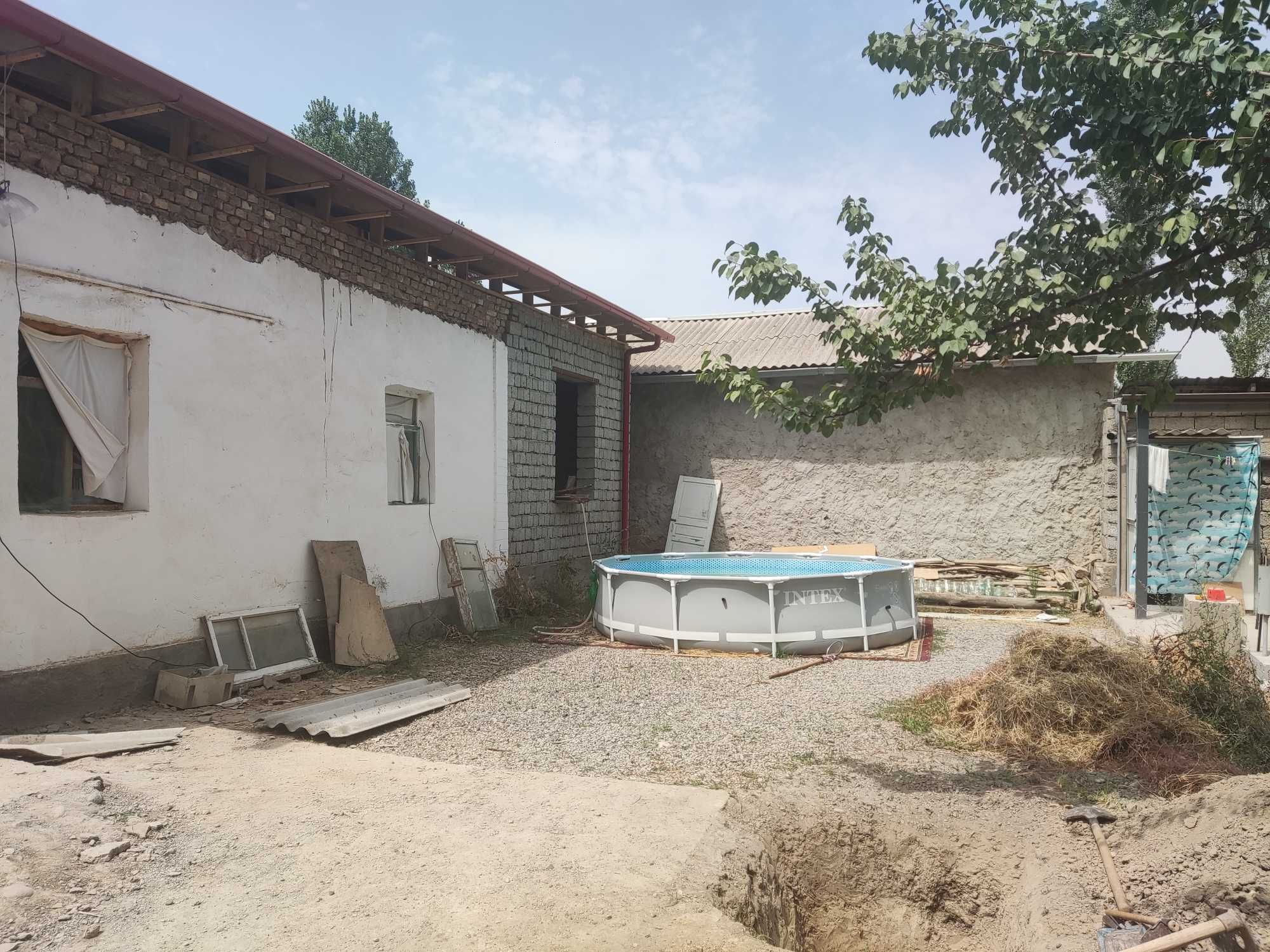6 sotix yer, 4 xona uy, fasad 15 mt, yengi Toshkent xududi, Jalol tepa