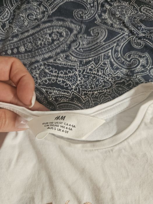 Pantaloni scurti si tricou H&M