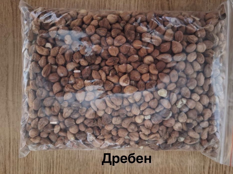 Продавам лешници на ядка 22лв