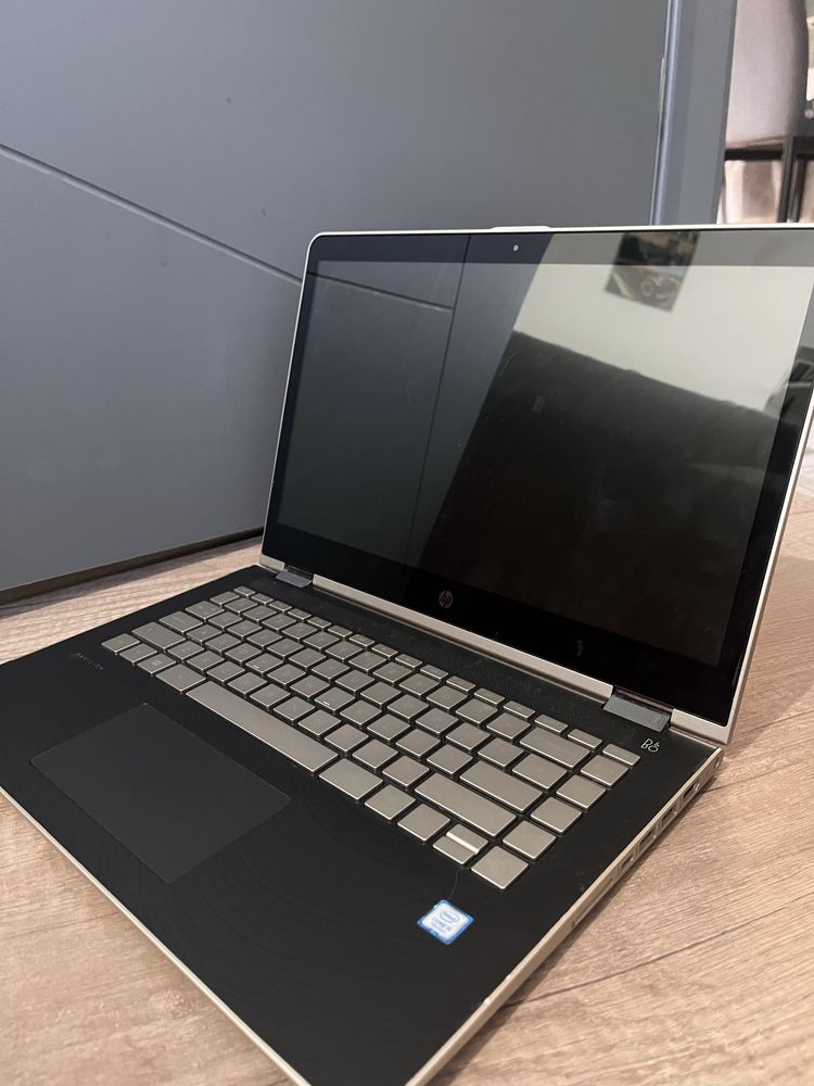 Laptop hp pavilion x360 convertible