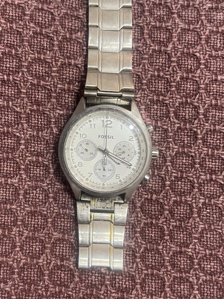 Женские часы Fossil