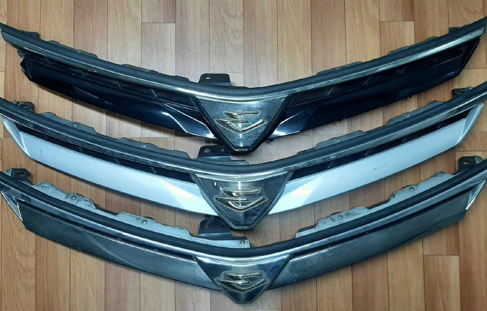 Продам Решетка радиатора Toyota Estima / Previa 50 / 55