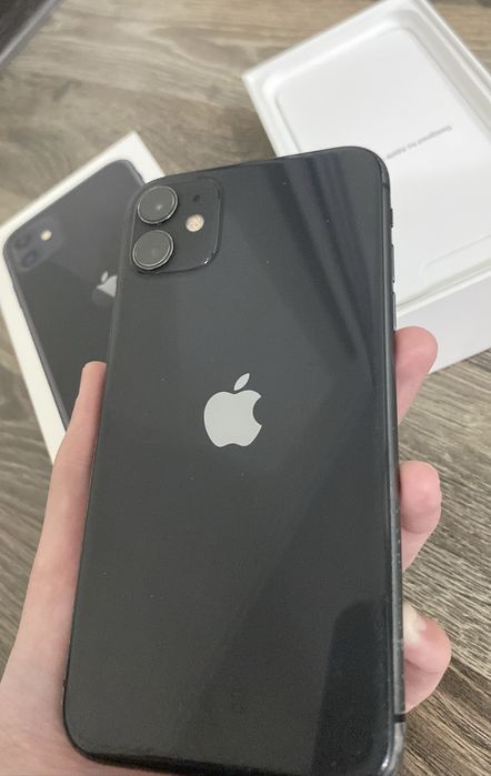iPhone 11, 64 ГБ, с зарядкой, б/у - 60 000 тг