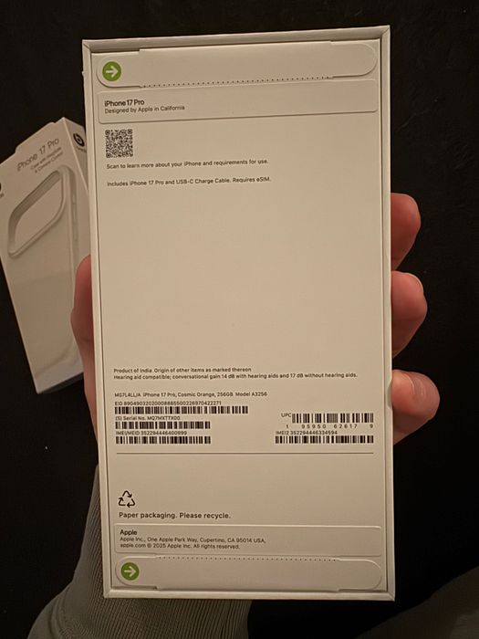 vând iphone de 256 nou sigilat cu husă originala!!