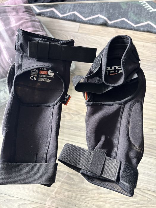 Cotiere noi FOX D3O - Downhill