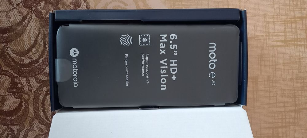 Motorola e20 (Moto e20)