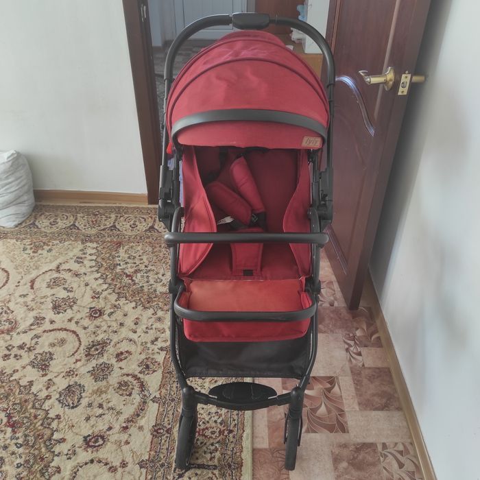 Зимняя детская коляска