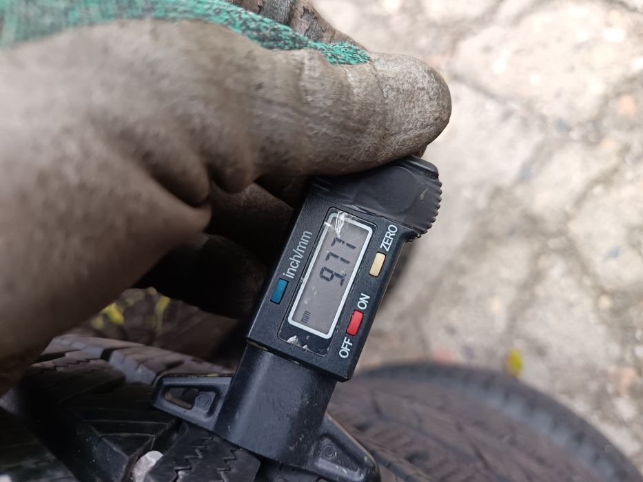 Anvelope MS iarna 225 70 15c hankook 2022 6-9mm