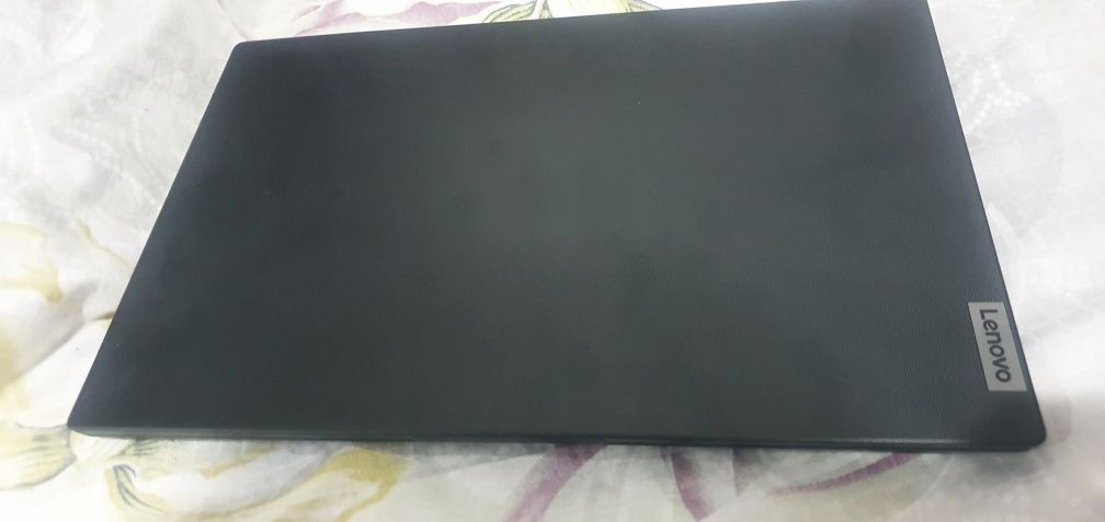 Lenovo V15 G 2 IJL N4500 8G 256G NOS