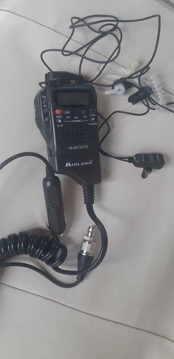Vând stație CB Midland Alan 52 DS