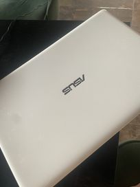 Лаптоп Asus 550C